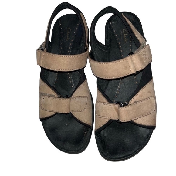 Clark’s Springers women’s tan comfort open toe strappy walking sandals shoes. 8 - Picture 1 of 9
